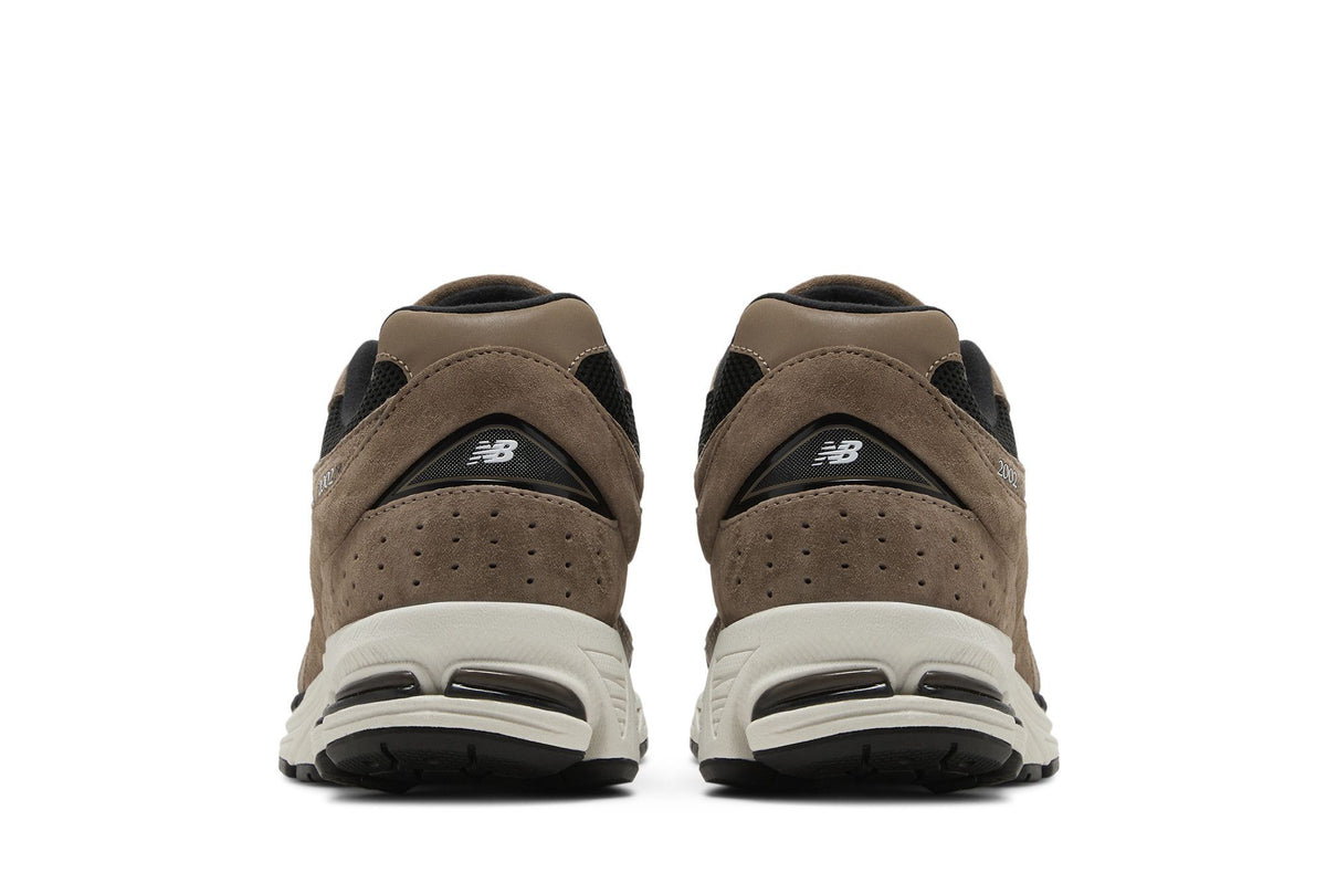 New Balance 2002R Driftwood Black sneaker afbeelding 6 - stylecode M2002RTJ