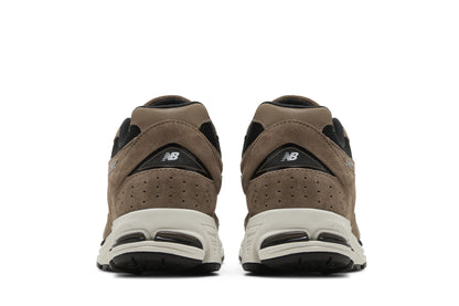 New Balance 2002R Driftwood Black sneaker afbeelding 6 - stylecode M2002RTJ