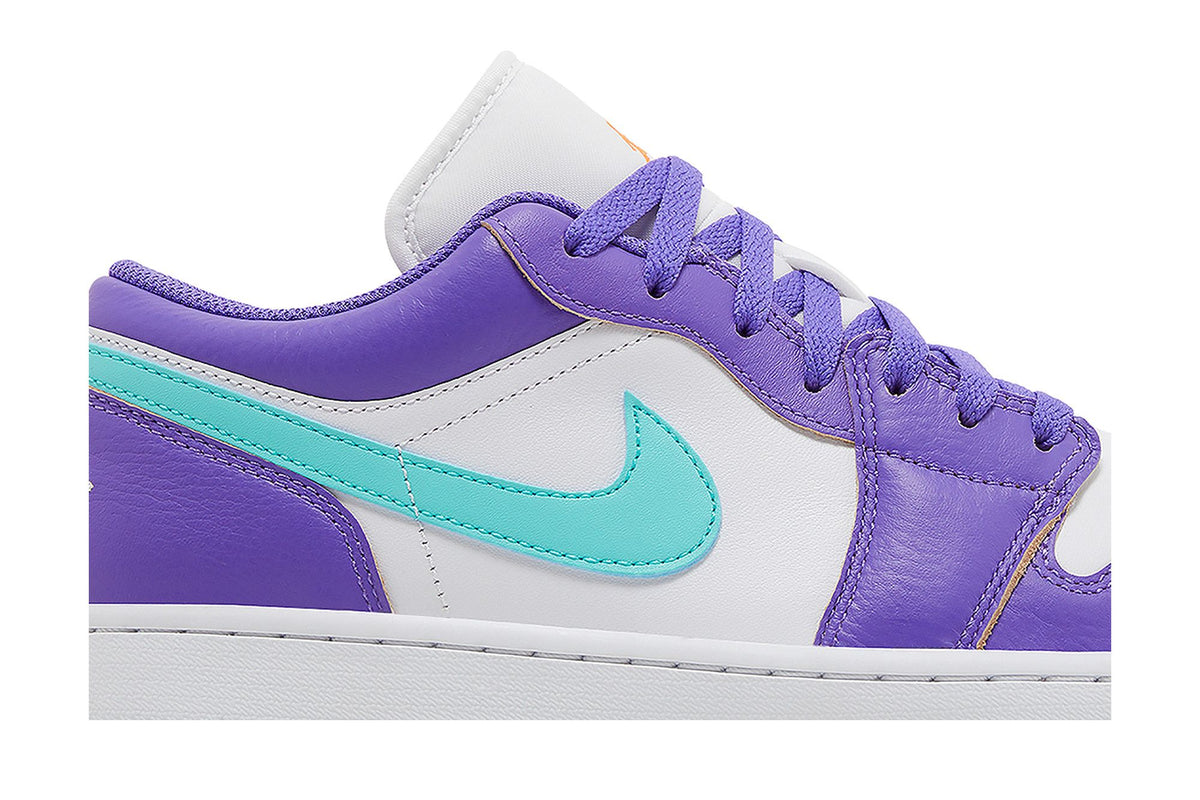 Jordan 1 Low SE Psychic Purple Hyper Jade sneaker afbeelding 2 - stylecode HJ9013-550