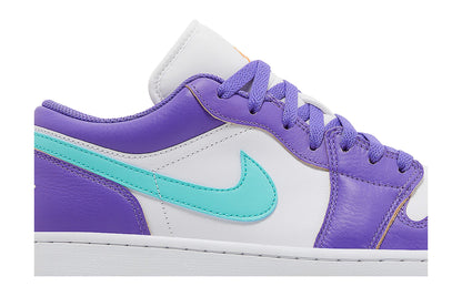 Jordan 1 Low SE Psychic Purple Hyper Jade sneaker afbeelding 2 - stylecode HJ9013-550