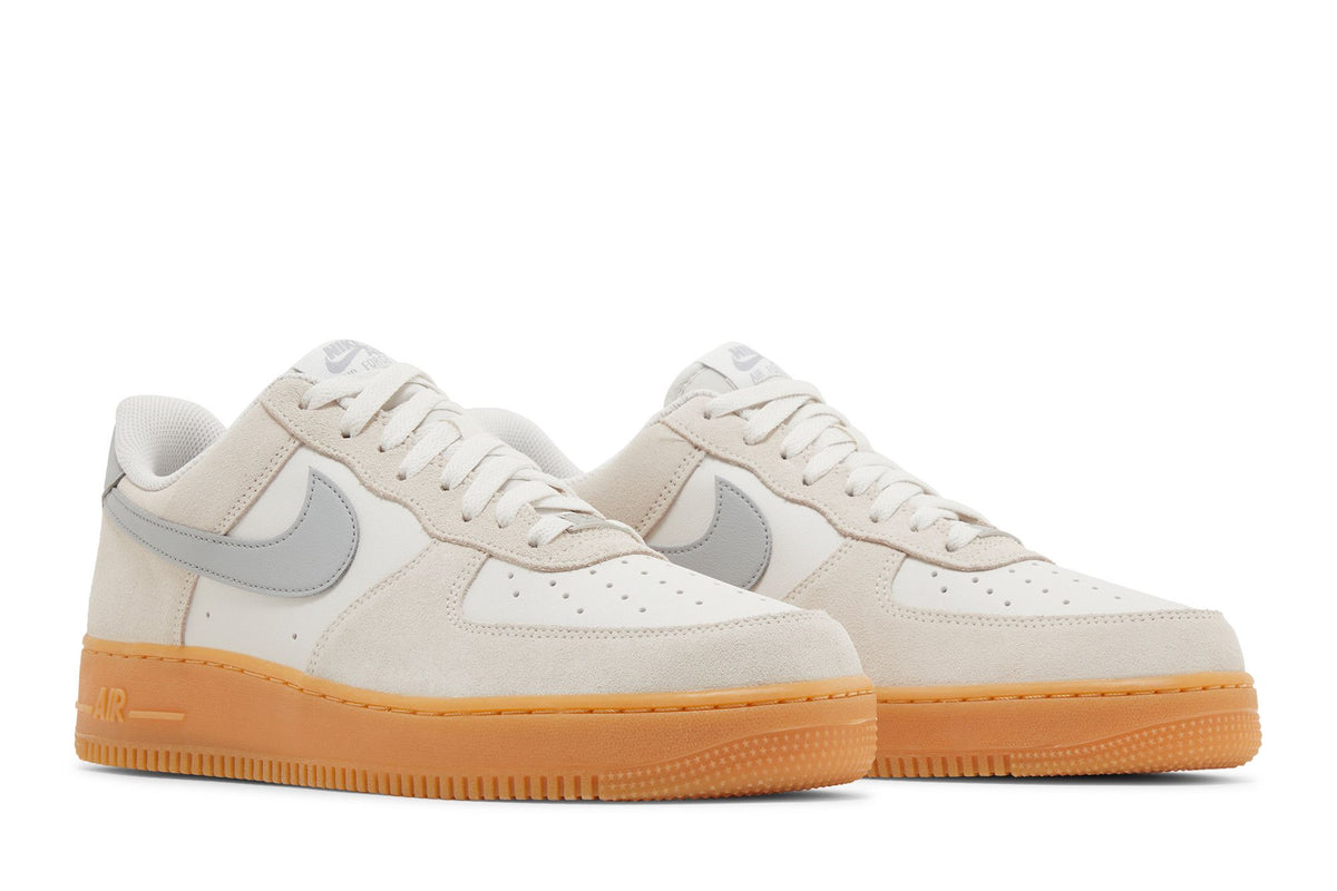 Nike Air Force 1 Low '07 LV8 Phantom Light Smoke Gum sneaker afbeelding 8 - stylecode FQ8714-002