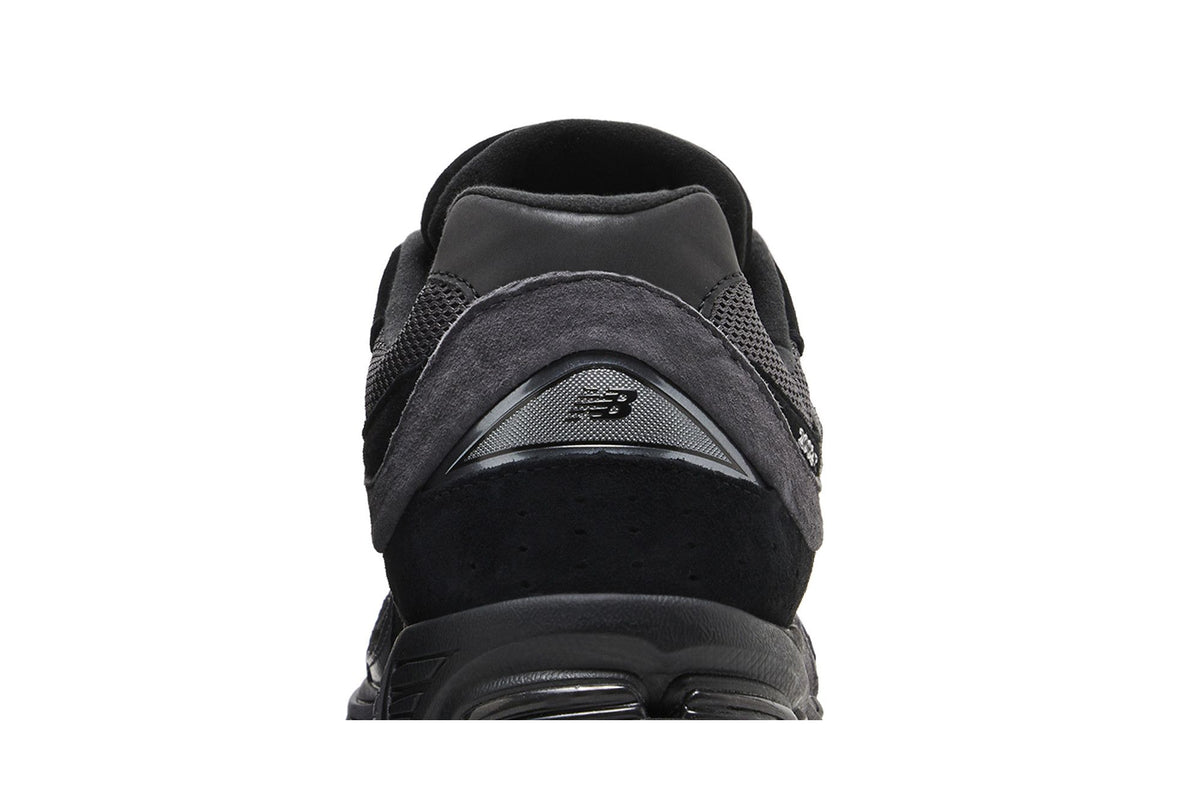 New Balance 2002R Black Dark Grey sneaker afbeelding 7 - stylecode M2002RBL