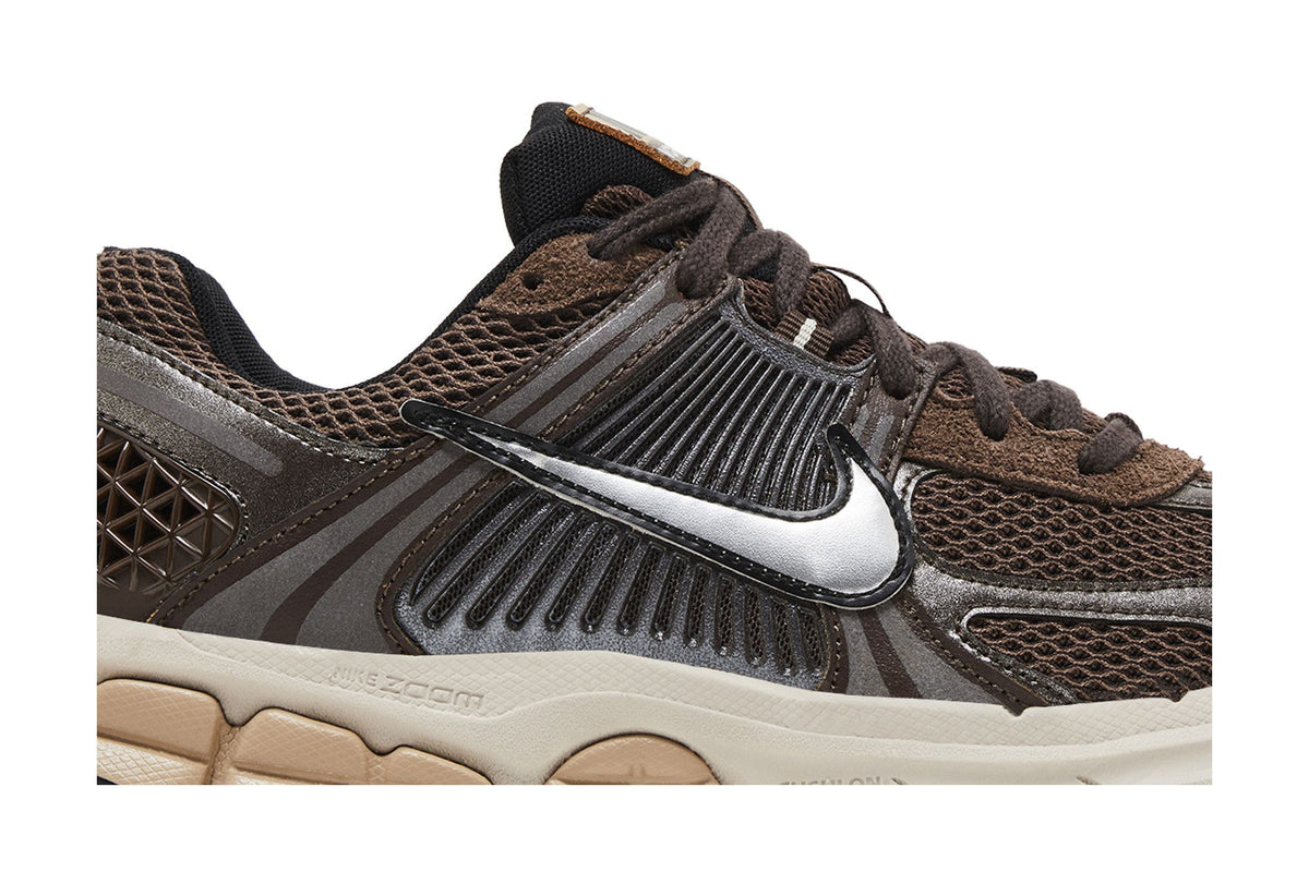 Nike Zoom Vomero 5 Baroque Brown (Women's) sneaker afbeelding 2 - stylecode FN6742-201