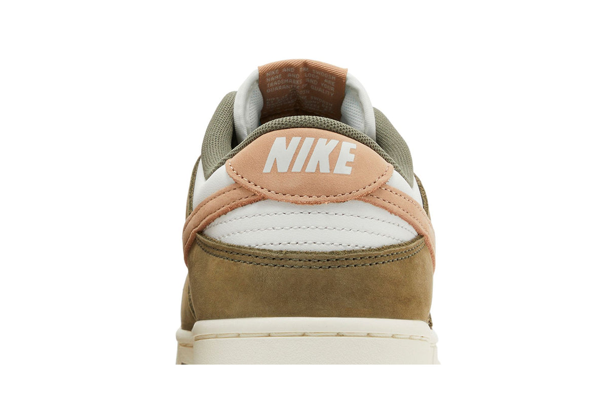 Nike Dunk Low Premium Medium Olive Hemp sneaker afbeelding 7 - stylecode FQ8250-200