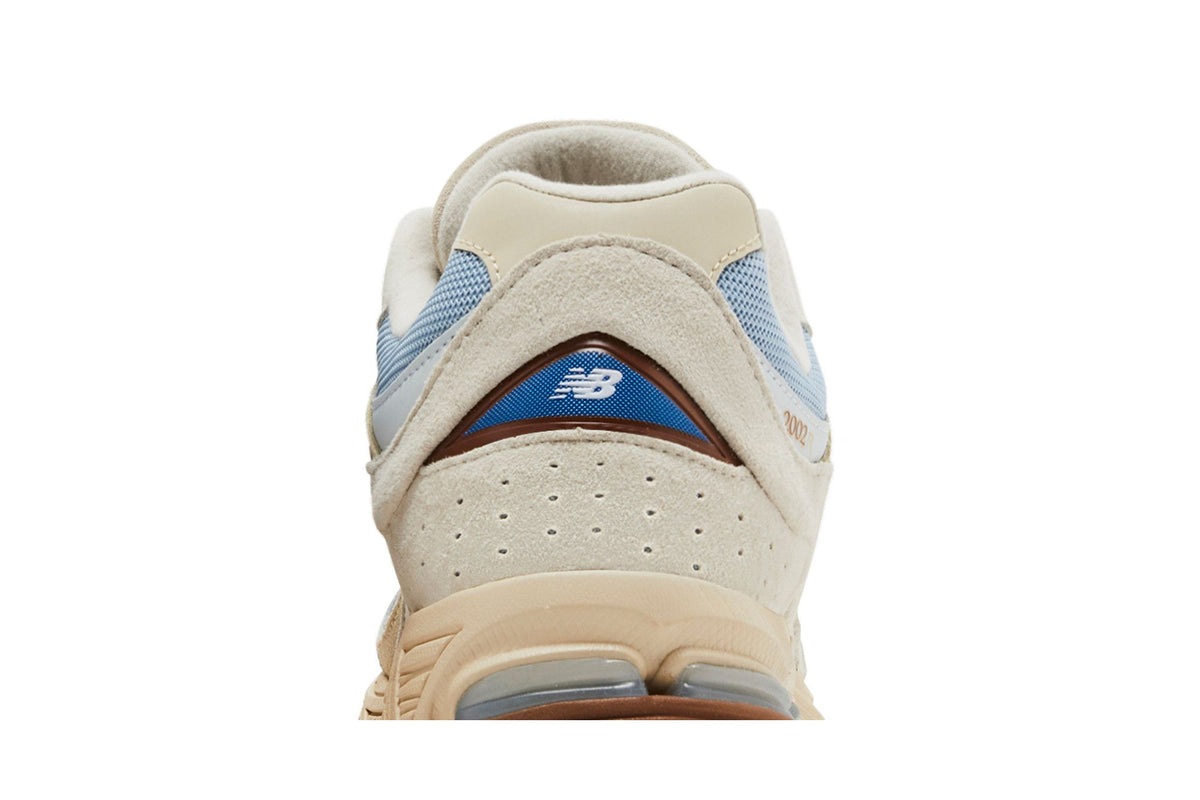 New Balance 2002R Sandstone Light Arctic Grey sneaker afbeelding 7 - stylecode M2002RBZ