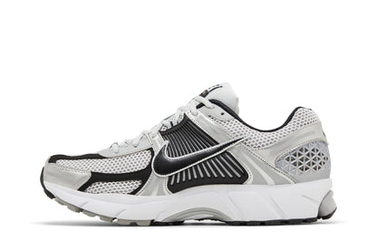 Nike Zoom Vomero 5 Metallic Silver Black sneaker afbeelding 3 - stylecode FJ4151-004