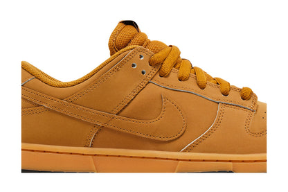 Nike Dunk Low Retro SE Wheat Gum sneaker afbeelding 2 - stylecode HQ1932-700