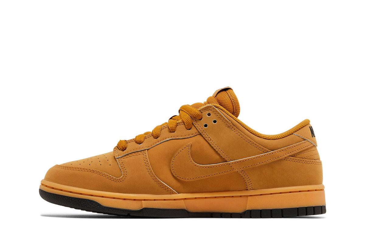 Nike Dunk Low Retro SE Wheat Gum sneaker afbeelding 3 - stylecode HQ1932-700