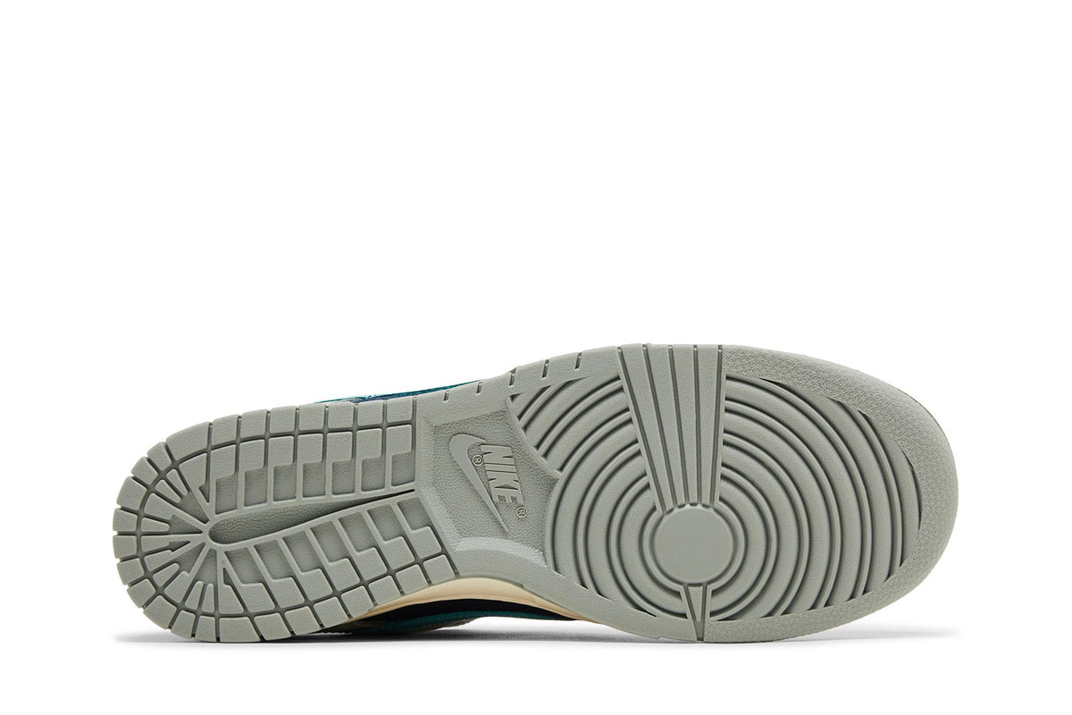 Nike Dunk Low Retro Premium Light Pumice Green Frost sneaker afbeelding 4 - stylecode FB8895-001