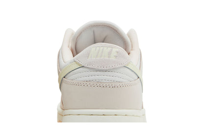 Nike Dunk Low Premium Light Soft Pink (Women's) sneaker afbeelding 7 - stylecode FB7910-601