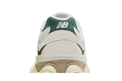 New Balance 9060 Linen Dark Juniper sneaker afbeelding 7 - stylecode U9060EEI