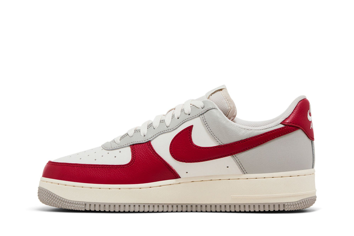 Nike Air Force 1 Low '07 LV8 Phantom Gym Red sneaker afbeelding 3 - stylecode HJ9094-012