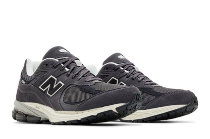 New Balance 2002R Monochrome Pack Grey sneaker afbeelding 8 - stylecode M2002RFL