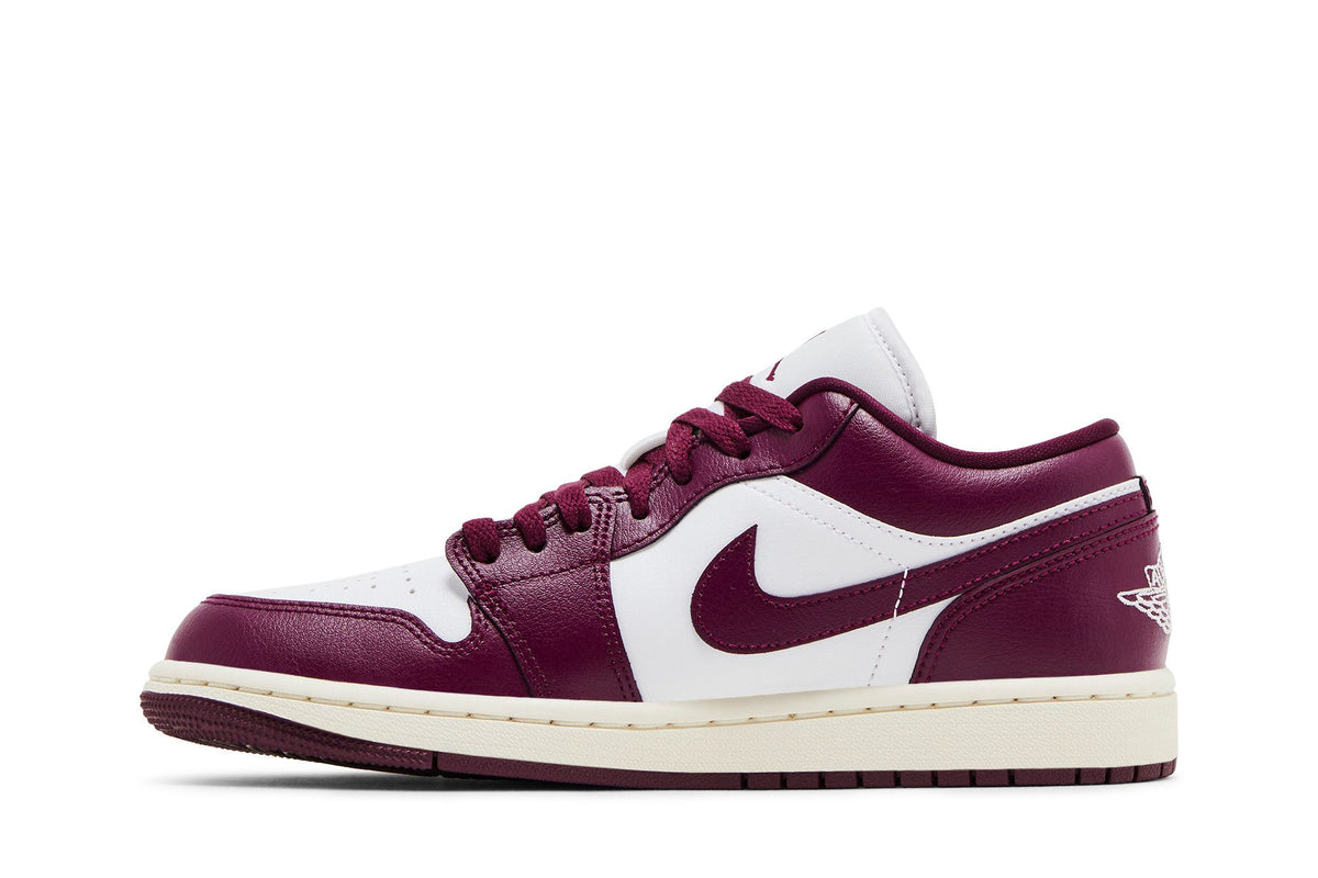 Jordan 1 Low Bordeaux (Women's) sneaker afbeelding 3 - stylecode DC0774-161