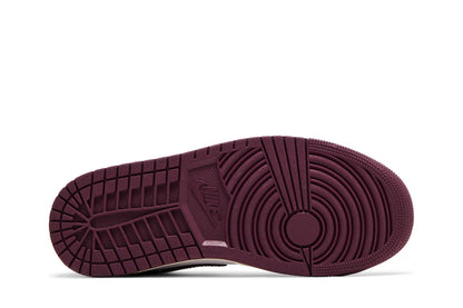 Jordan 1 Low Bordeaux (Women's) sneaker afbeelding 4 - stylecode DC0774-161