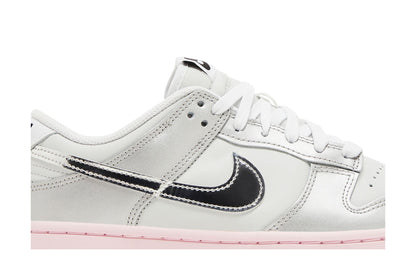 Nike Dunk Low LX Metallic Silver Pink Foam (Women's) sneaker afbeelding 2 - stylecode HM3698-006