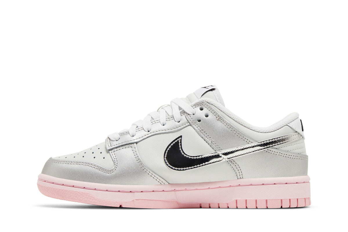 Nike Dunk Low LX Metallic Silver Pink Foam (Women's) sneaker afbeelding 3 - stylecode HM3698-006