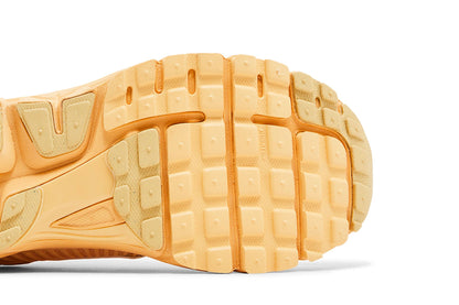Nike Zoom Vomero 5 Celestial Gold sneaker afbeelding 5 - stylecode HF5493-200