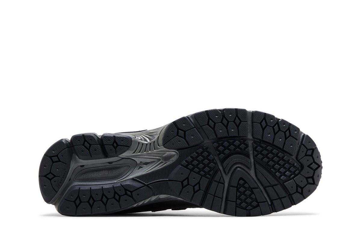 New Balance 1906R Phantom Dark Grey Metallic Silver sneaker afbeelding 4 - stylecode M1906RES