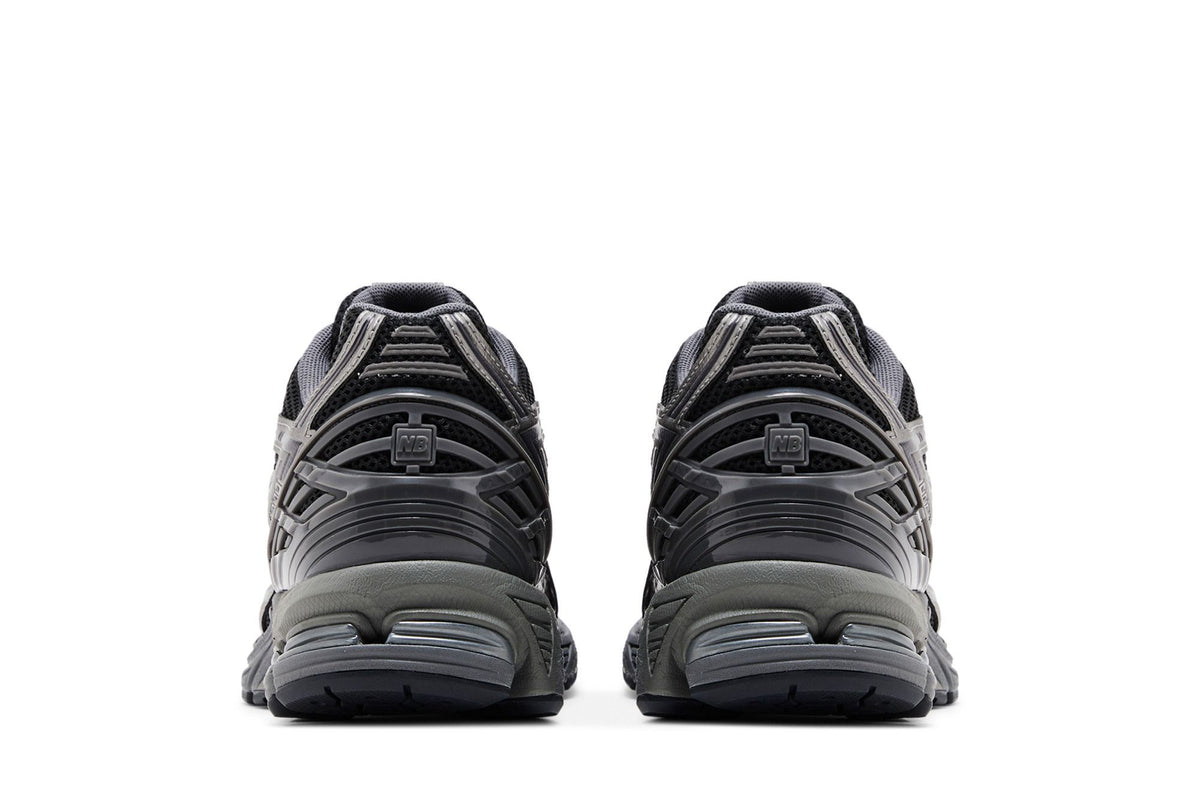 New Balance 1906R Phantom Dark Grey Metallic Silver sneaker afbeelding 6 - stylecode M1906RES