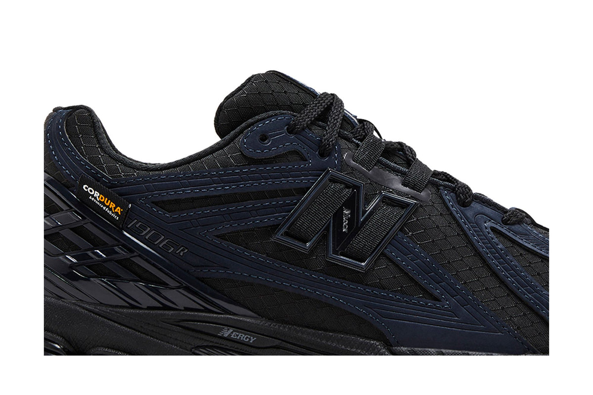 New Balance 1906R Cordura Outerspace sneaker afbeelding 2 - stylecode M1906RWE