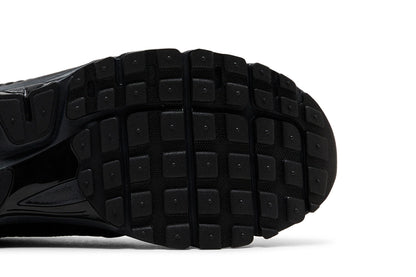 Nike Zoom Vomero 5 Black Metallic Dark Grey sneaker afbeelding 5 - stylecode HF1553-001