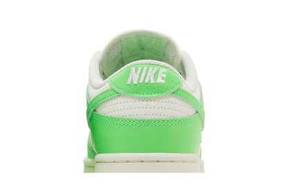 Nike Dunk Low Green Strike (Women's) sneaker afbeelding 7 - stylecode HV0842-133