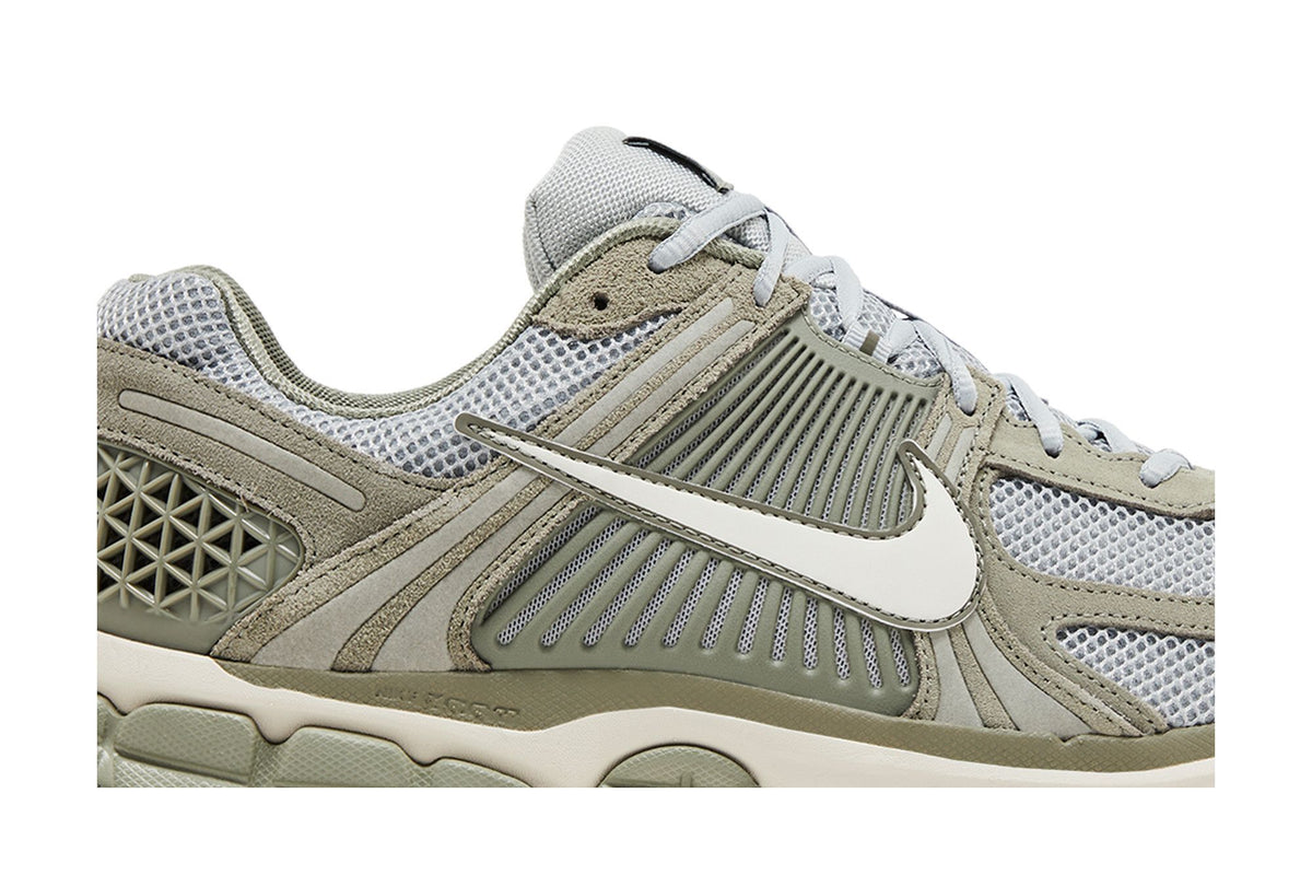 Nike Zoom Vomero 5 Dark Stucco sneaker afbeelding 2 - stylecode HF1553-002