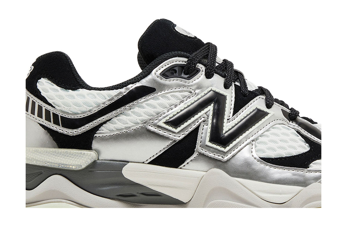 New Balance 9060 Shoe Palace Metallic sneaker afbeelding 2 - stylecode U9060SP
