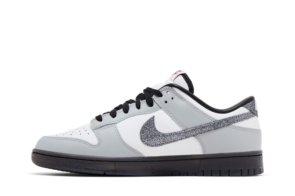 Nike Dunk Low LX Glitter Swoosh White Light Smoke Grey (Women's) sneaker afbeelding 3 - stylecode HQ3462-191