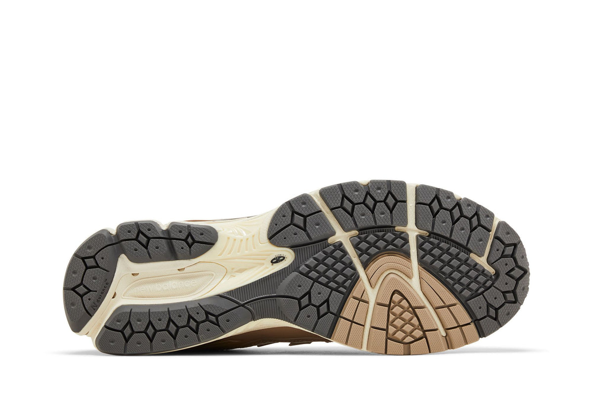 New Balance 1906R Cream Beige Vachetta sneaker afbeelding 4 - stylecode M1906RZB