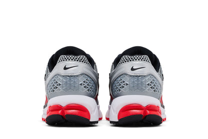 Nike Zoom Vomero 5 Bright Crimson Metallic Silver sneaker afbeelding 6 - stylecode FJ4151-005