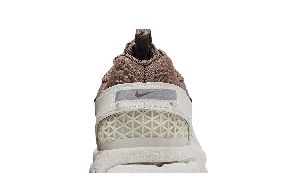 Nike Zoom Vomero 5 Roam Light Bone Mink Brown (Women's) sneaker afbeelding 7 - stylecode HQ2181-006