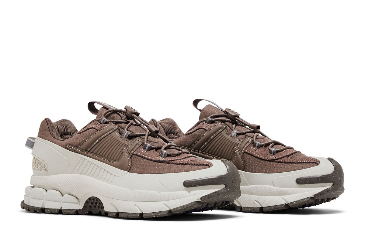 Nike Zoom Vomero 5 Roam Light Bone Mink Brown (Women's) sneaker afbeelding 8 - stylecode HQ2181-006