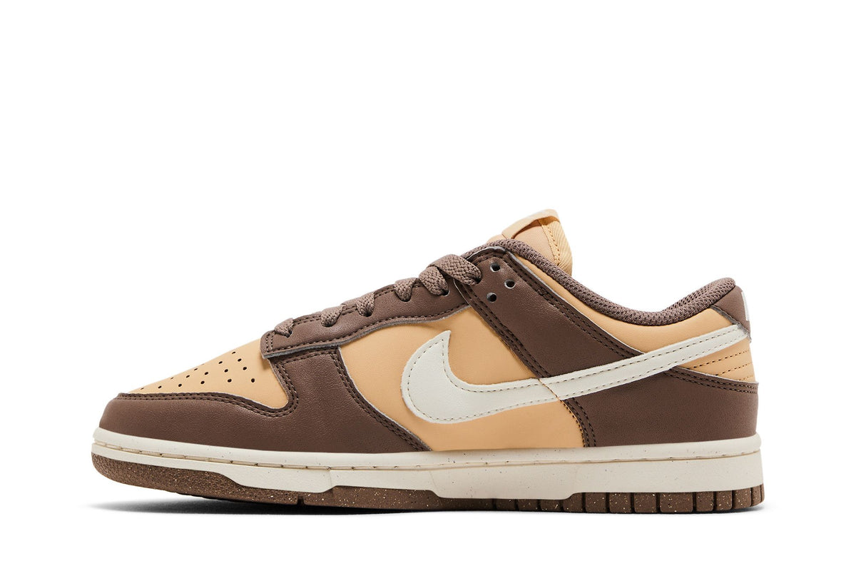 Nike Dunk Low Next Nature Mink Brown Sesame (Women's) sneaker afbeelding 3 - stylecode DD1873-201