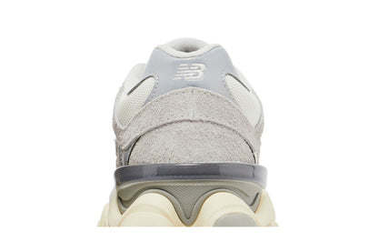 New Balance 9060 Light Grey White sneaker afbeelding 7 - stylecode U9060HX