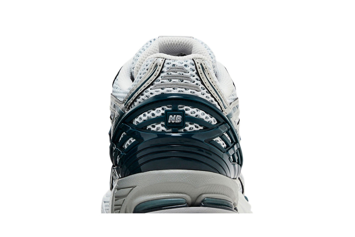 New Balance 1906R Silver Metallic Deep Ocean sneaker afbeelding 7 - stylecode U1906RCE