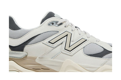 New Balance 9060 Sea Salt Castlerock sneaker afbeelding 2 - stylecode U9060AGA