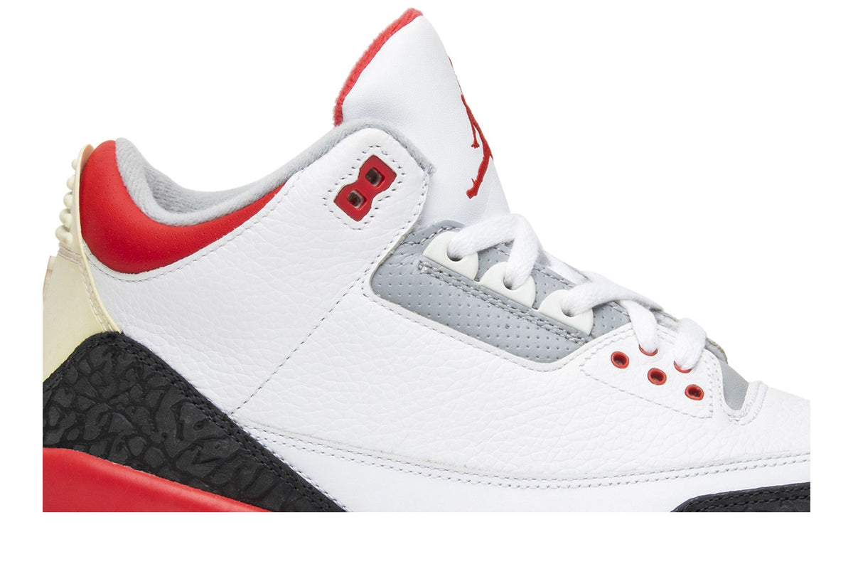 Jordan 3 Retro Fire Red (2007) sneaker afbeelding 2 - stylecode 136064-161