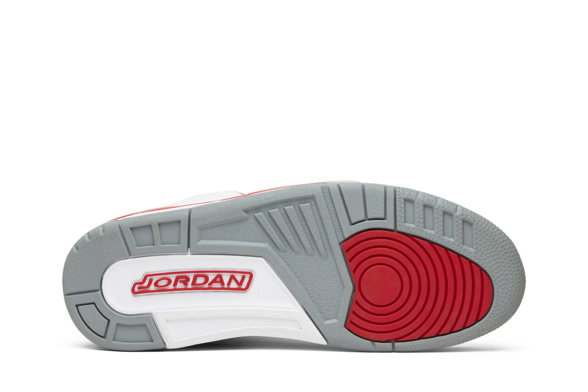 Jordan 3 Retro Fire Red (2007) sneaker afbeelding 4 - stylecode 136064-161