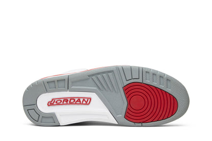 Jordan 3 Retro Fire Red (2007) sneaker afbeelding 4 - stylecode 136064-161