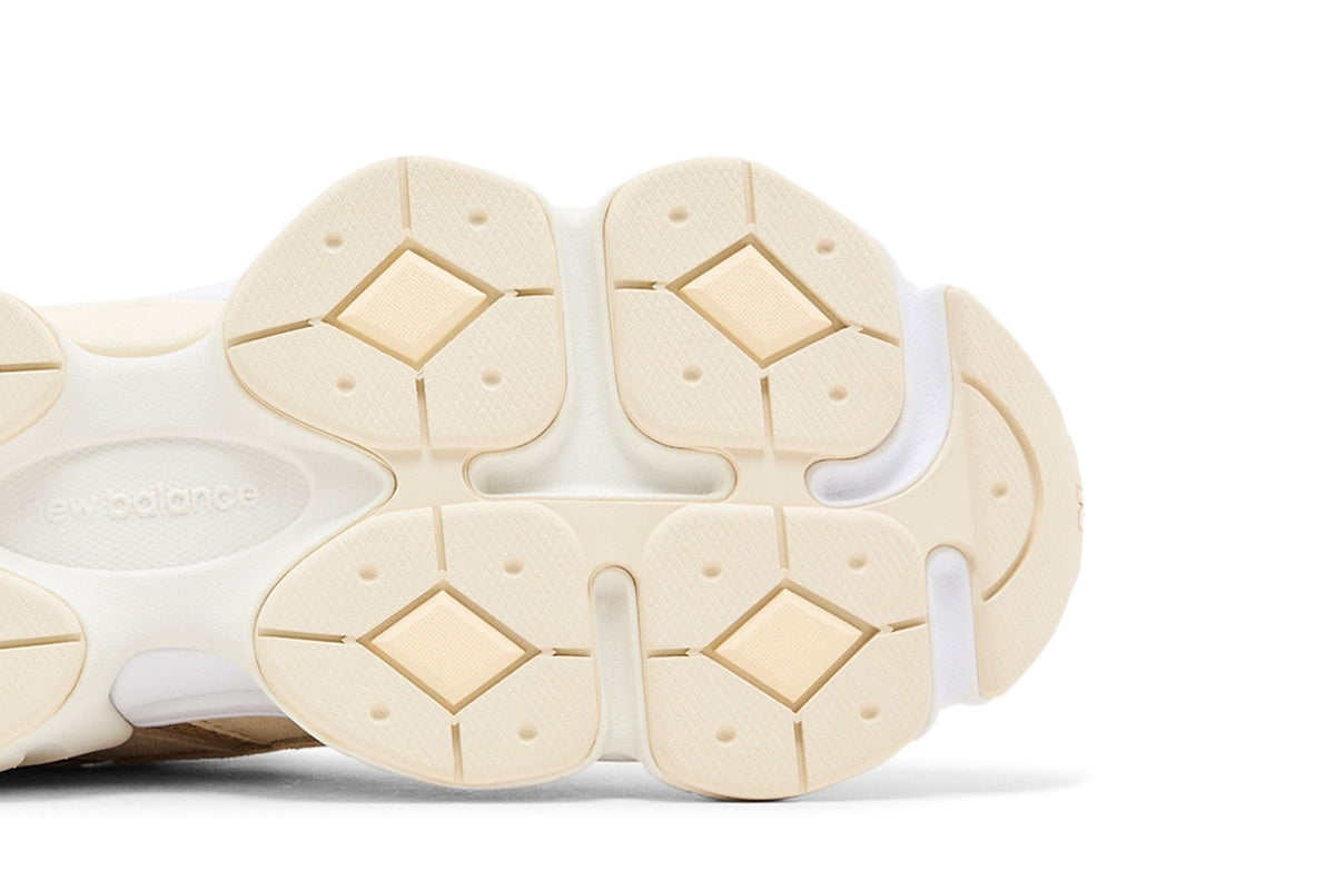 New Balance 9060 Brown Ivory White sneaker afbeelding 5 - stylecode U9060FW