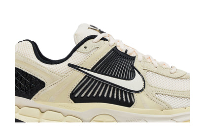 Nike Zoom Vomero 5 Alabaster Black sneaker afbeelding 2 - stylecode HF1553-701