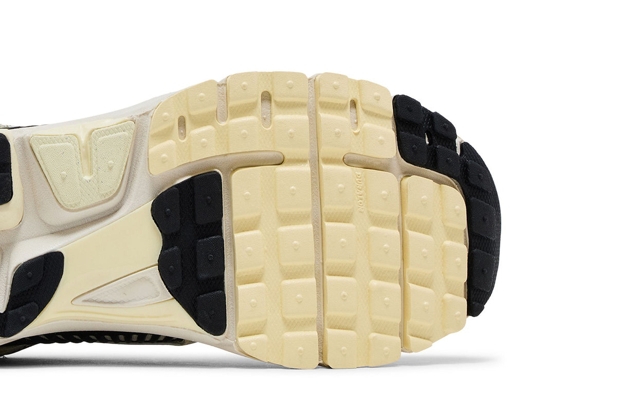 Nike Zoom Vomero 5 Alabaster Black sneaker afbeelding 5 - stylecode HF1553-701