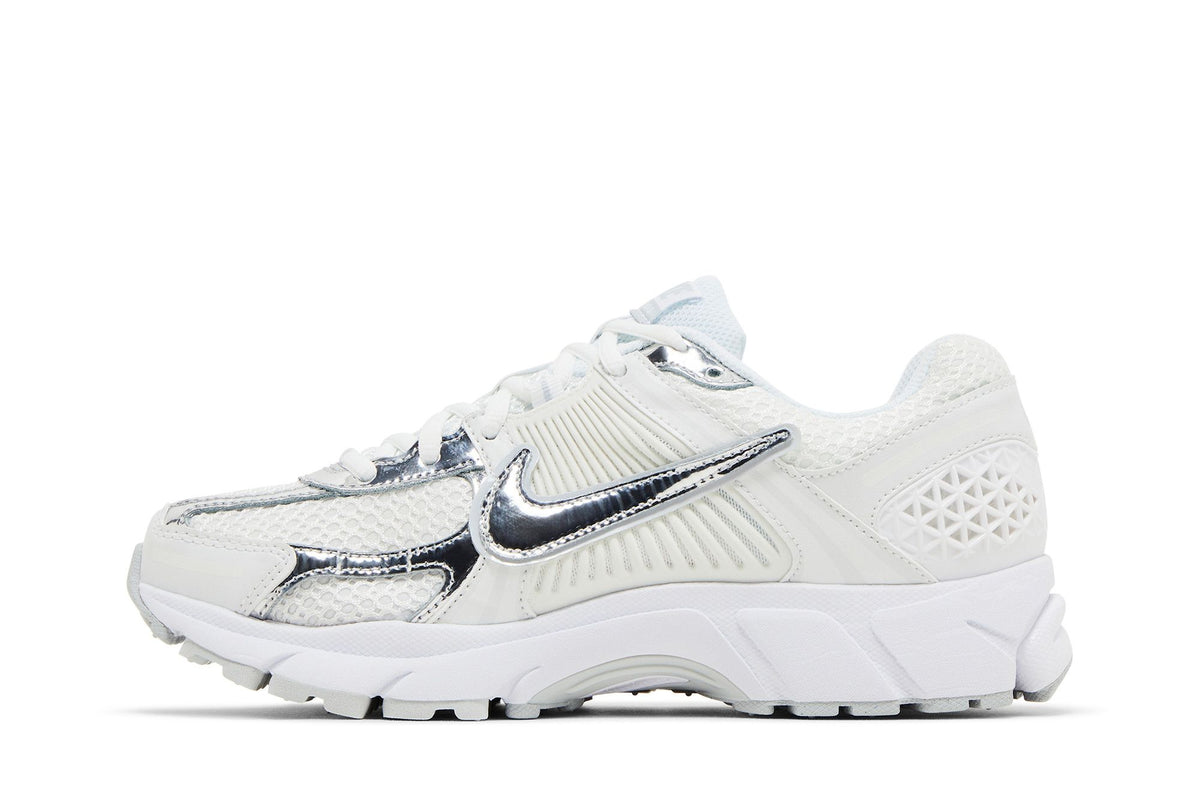 Nike Zoom Vomero 5 Chrome Toe (Women's) sneaker afbeelding 3 - stylecode HF7723-100