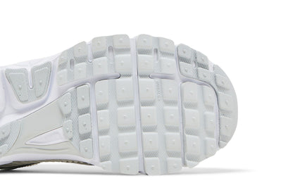 Nike Zoom Vomero 5 Chrome Toe (Women's) sneaker afbeelding 5 - stylecode HF7723-100