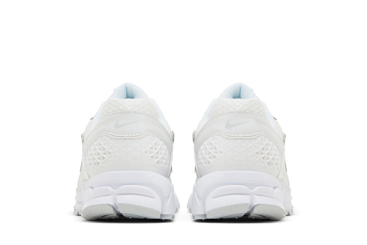Nike Zoom Vomero 5 Chrome Toe (Women's) sneaker afbeelding 6 - stylecode HF7723-100