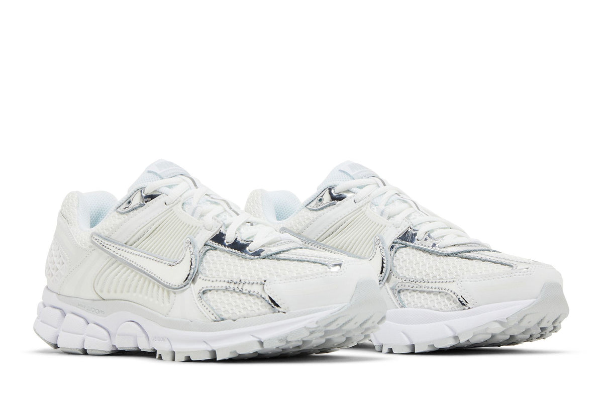 Nike Zoom Vomero 5 Chrome Toe (Women's) sneaker afbeelding 8 - stylecode HF7723-100