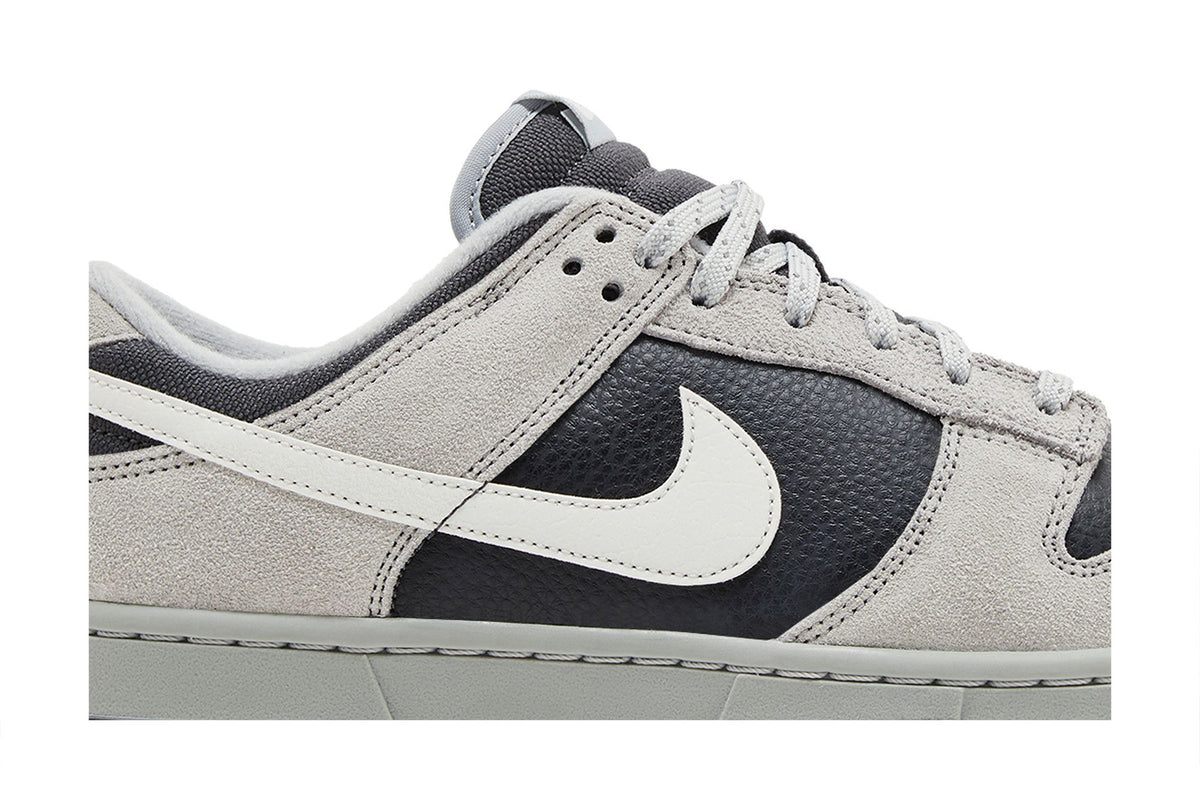 Nike Dunk Low Light Smoke Grey Anthracite sneaker afbeelding 2 - stylecode HV2532-001