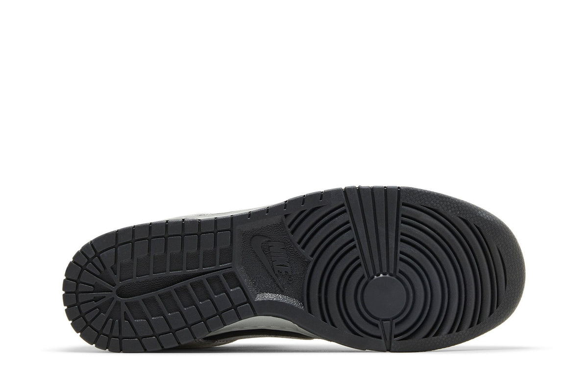 Nike Dunk Low Light Smoke Grey Anthracite sneaker afbeelding 4 - stylecode HV2532-001